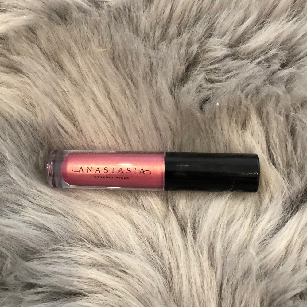 Anastasia Beverly Hills lip gloss